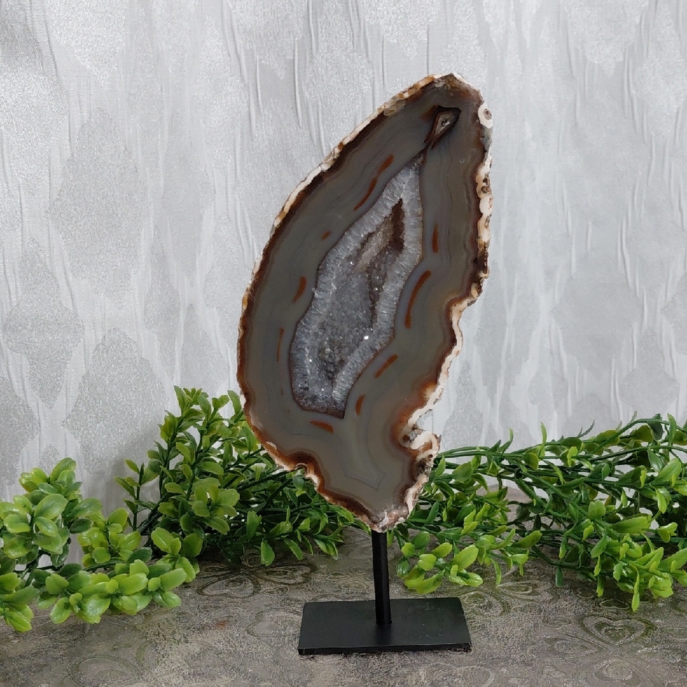 Elegant Agate Slice on Stand - Brown and Gray